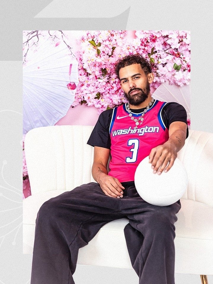 华盛顿奇才队宣布2026-27赛季将复刻经典樱花粉城