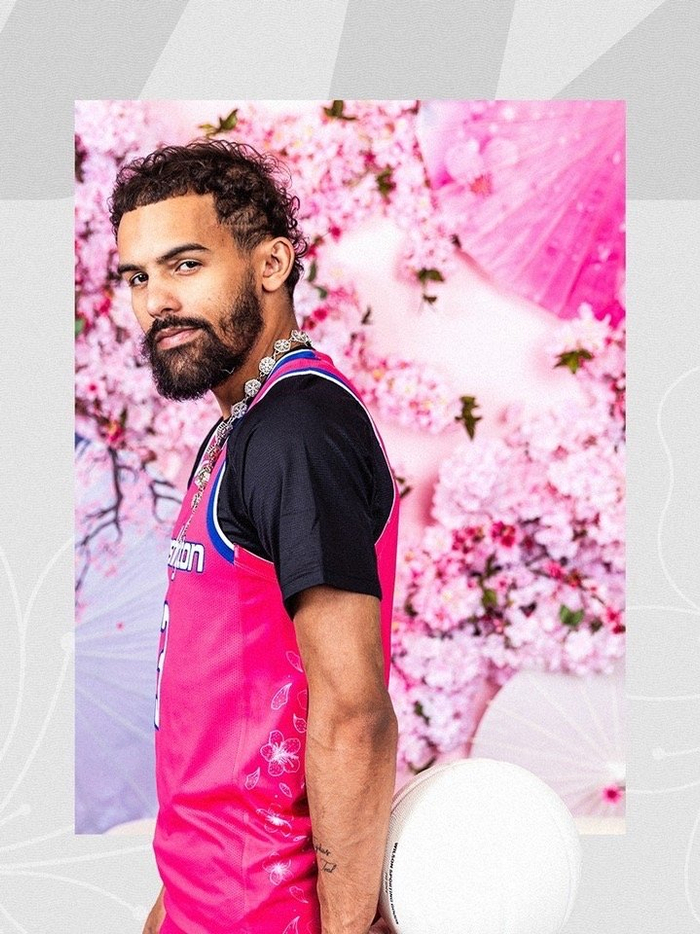 华盛顿奇才队宣布2026-27赛季将复刻经典樱花粉城