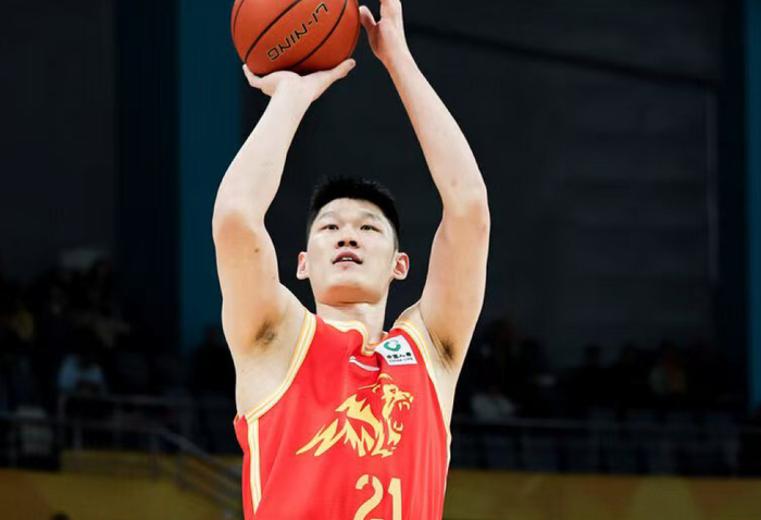 CBA常规赛第28轮收官战：上海反超登顶，辽宁惨败